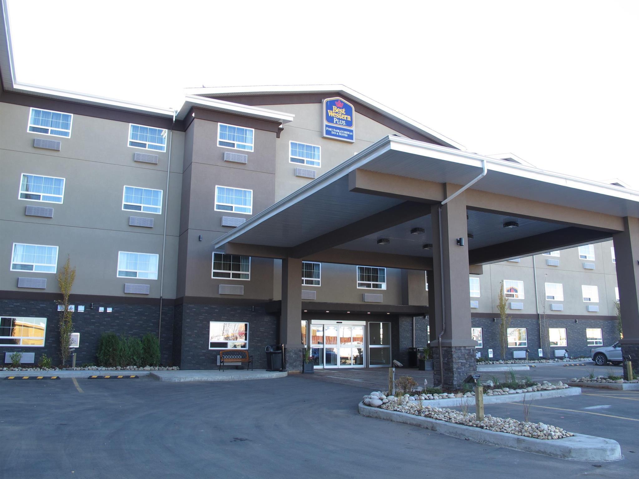 Best Western Plus Fort Saskatchewan Inn & Suites Exterior photo